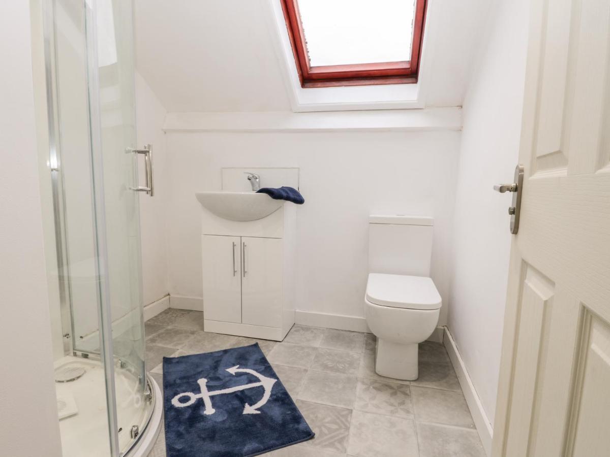 Villa Harbour Hideaway à Whitby Extérieur photo