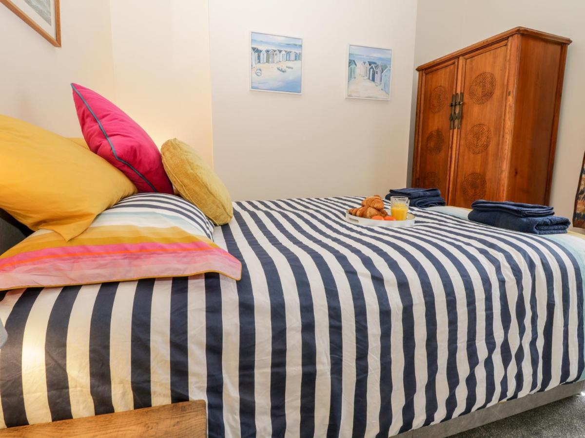 Villa Harbour Hideaway à Whitby Extérieur photo